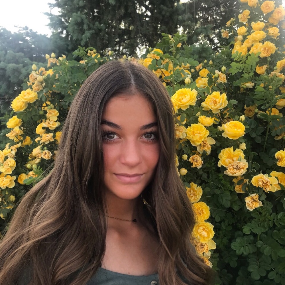Meet your Posher, Haylee
